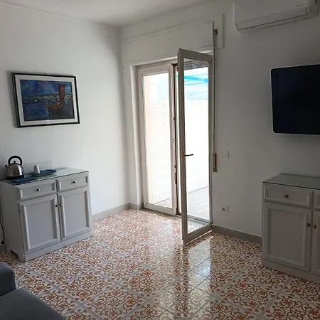 Anna & Roberto Bed & Breakfast 3*